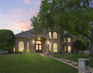 4700 Green Oaks Dr, Colleyville image