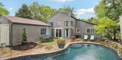 9120 Whitehurst Dr, Dallas