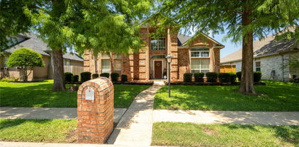8309 Circleview St, Rowlett