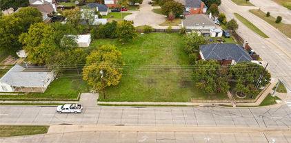 1926 Mayfield Rd, Grand Prairie