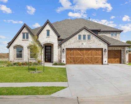 2219 Desmond Dr, Forney