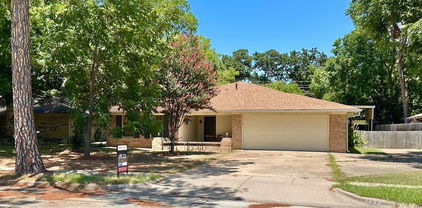 1833 Anna Dr, Irving