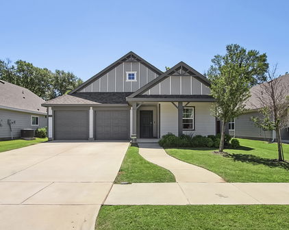 115 Rock Creek Ln, Terrell