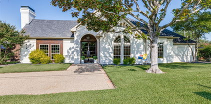 17327 Davenport Rd, Dallas