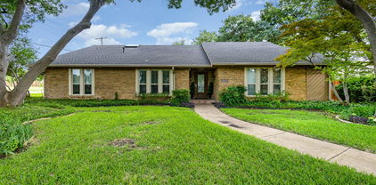 15105 Meandering Pl, Dallas
