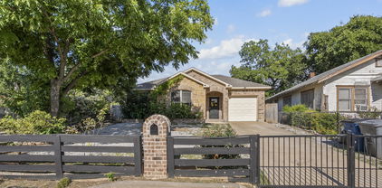 2402 Alaska Ave, Dallas
