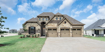303 Big Antler Ct, Heath