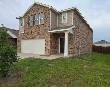 6310 Tropicana Ln, Forney