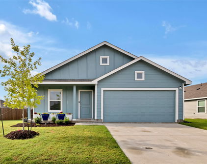 1707 Miracle Way, Crandall