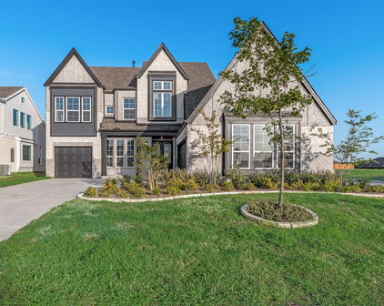 502 Fort Davis Dr, Forney