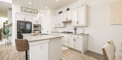 2436 Brightling Bnd, Forney