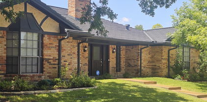 1429 Merrimac Trl, Garland