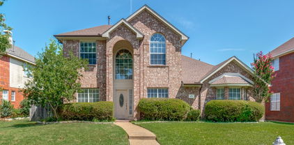 8817 Bayshore Ln, Rowlett