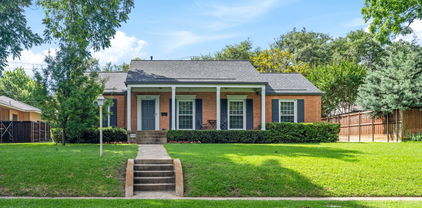 9914 Woodgrove Dr, Dallas