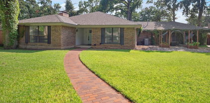 300 Inner Cir, Irving