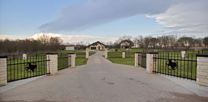 7044 Star Trl, Crandall