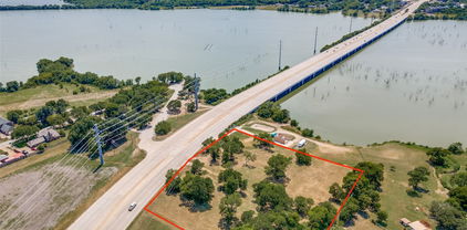 6851 Lakeview Pkwy, Rowlett