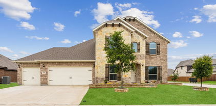 1261 Altuda Dr, Forney