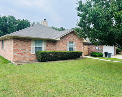 601 Lawrence Ave, Terrell