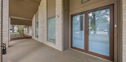 802 Rock Canyon Dr, Duncanville