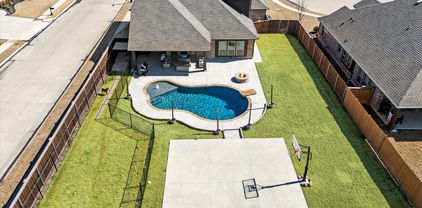 2107 Stilton Cv, Forney