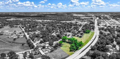 E State St, Terrell