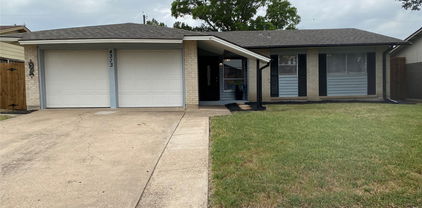 4313 Windsor Dr, Garland
