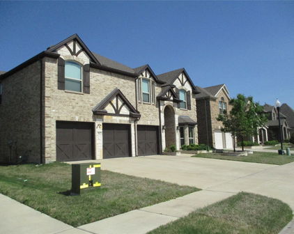 912 Egret Ln, Forney
