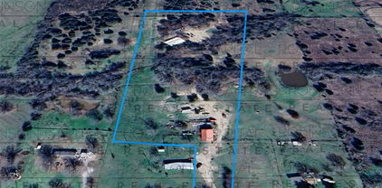 5782 County Road 4066, Kemp