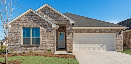 2704 Shiners St, Forney