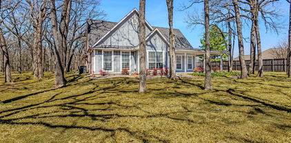1079 Oak Hollow Ln, Combine
