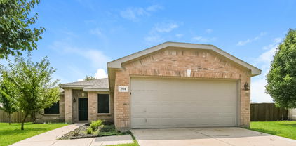 206 Centenary Dr, Forney