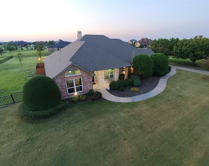 11355 Helms, Forney