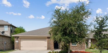 2050 Enchanted Rock Dr, Forney