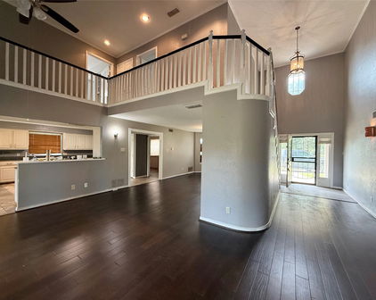 422 W Oneal St, Wills Point