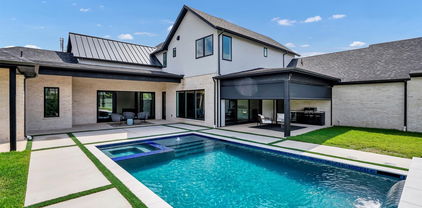 7533 Royal Pl, Dallas