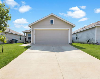 4435 Culrin Way, Forney