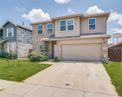 2067 Hartley Dr, Forney