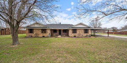 190 Davis Rd, Combine