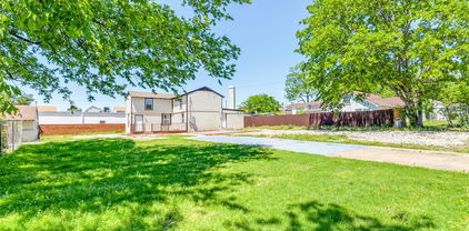 7629 Military Pkwy, Dallas