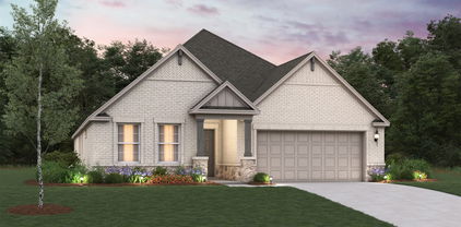 104 National Ct, Forney