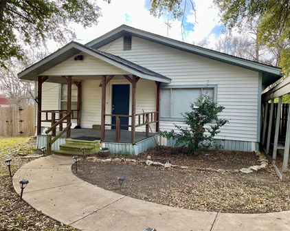 761 S Pacific St, Canton