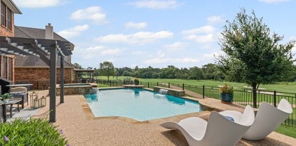 6502 Lakecrest Dr, Sachse