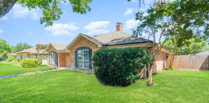 1809 Duke Dr, Richardson