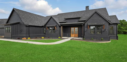 178 Norman Dr, Canton
