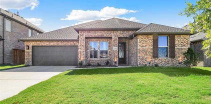 1408 Lawnview Dr, Forney