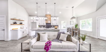 1117 W End, Terrell