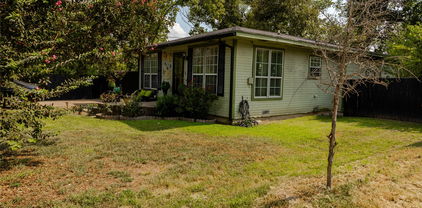 414 Thomas St, Terrell