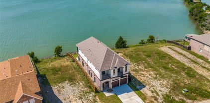 18023 Lake Ray Hubbard Dr, Forney