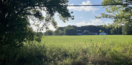 210 Tomahawk Dr, West Tawakoni
